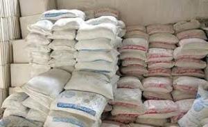 ادامه داشتن اعمال محدودیت‌هاي واردات سیمان از سوی عراق