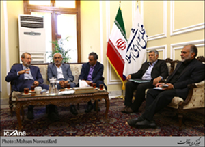استاندار کرمان با مسئولان کشوری دیدار کرد