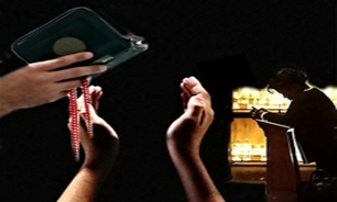 شبکه سحر مستند " سرزمین مهر " را نمایش می‌دهد