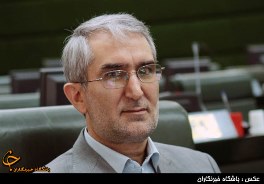 واردات "بنزین" به دلیل آلایندگی بنزین تولیدی "پتروشیمی"ها نیست/ حفظ تولید بنزین در پتروشیمی‌ها