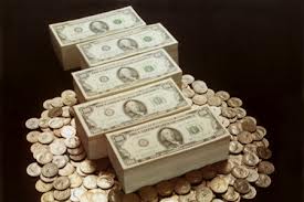 متوسط قیمت سکه و دلار در سال گذشته چقدر بود؟