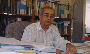 حری؛دانشمندی از نسل اول دانش آموختگان کتابداری نوین در ایران