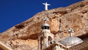 به صلیب کشیدن جوانان در سوریه