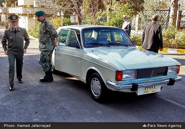 عکس/ ماشین فرمانده کل ارتش ایران