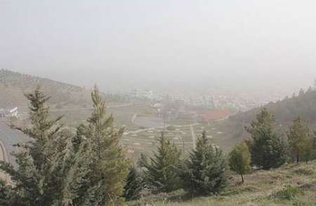 گرد و غبار آسمان استان کردستان را فرا گرفت