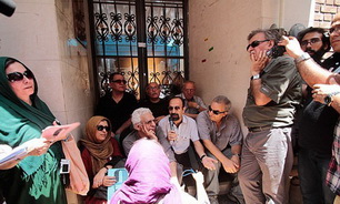 پلمپ شبانه خانه سینما و آغاز تجمع سینماگران