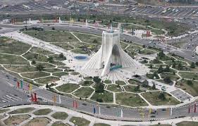 پاک کردن صورت مسئله، انتقال مشکلات و هزینه گزاف بخشی از انتقادات شورا به طرح انتقال پایتخت