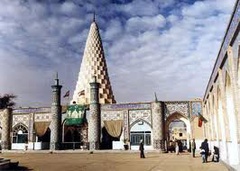 بازدید 500 هزار زائر در تعطیلات نوروزی از اماکن متبرکه استان چهارمحال و بختیاری