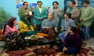 راننده اتوبوس با مسافران به خواستگاری رفت + فیلم