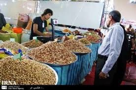 نظارت مستمر بازرسان مرکز بهداشت بر توزیع مواد غذایی