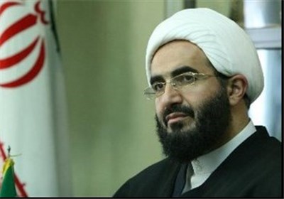 دانش آموزان در سال ۹۳ جهاد علمی، معنوی و فرهنگی را تقویت کنند