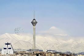 بازدید بیش از 250 هزار گردشگر از بلندترین برج کشور/ استقبال گردشگران پایتخت از برنامه های نوروزی برج میلاد