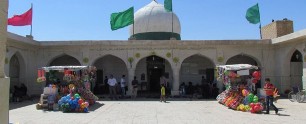 رد پایی از نور در سرزمین راهیان نور