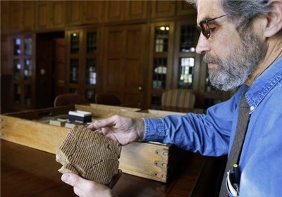 آمریکا نمی‌تواند الواح باستانی ایران را به عنوان غرامت مصادره کند