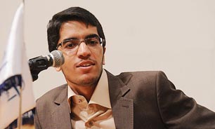 "فاکتور صوری" سیستم بانکی کشور را نقد می‌کند