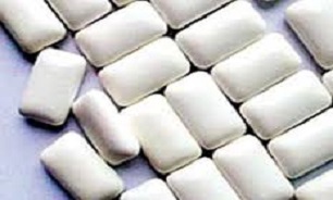 آدامس برای این بیماران ممنوع!