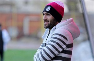 اصرار بازیکن پرحاشیه پرسپولیس برای دریافت رضایت نامه