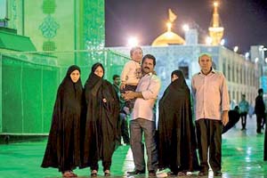 چه کسانی در قيامت به امام رضا(ع) نزديک ترند؟
