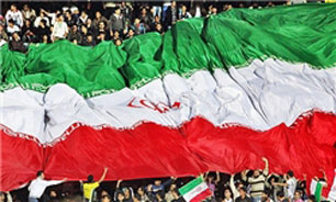 تشویق ایران توسط لبنانی‌ها و عراقی‌ها و موج مکزیکی در ورزشگاه