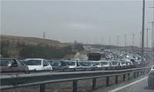 ترافیک سنگین در محورهای خروجی مشهد الرضا