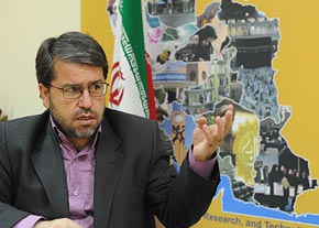 عده‌ای از راه‌های غیرقانونی سعی در نفوذ در دفتر تحکیم وحدت دارند