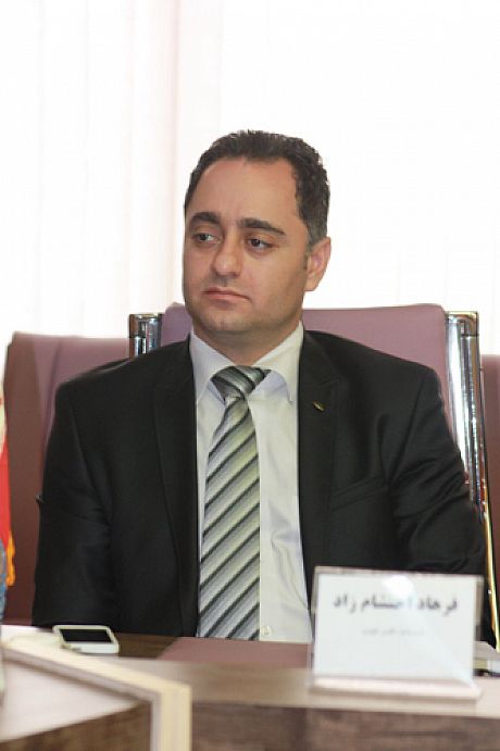 آیین نامه مدیریت واردات در پی حذف واردکنندگان غیررسمی خودرو نیست