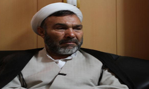 هتاکی به پیامبر (ص) گناهی نابخشودنی است/ "شارلی ابدو" از پشتوانه سیاسی برخوردار است