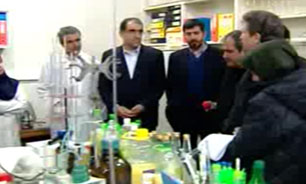 بازدید وزیر بهداشت از آزمایشگاه مرجع سازمان غذا و دارو + فیلم