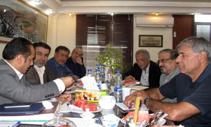 جلسه هیات مدیره آبی پوشان حول محور خصوصی سازی بود