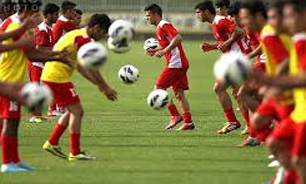 میردورقی به جمع سرخپوشان پیوست