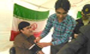 ارائه خدمات رایگان بهداشتی و درمانی به مردم بستک