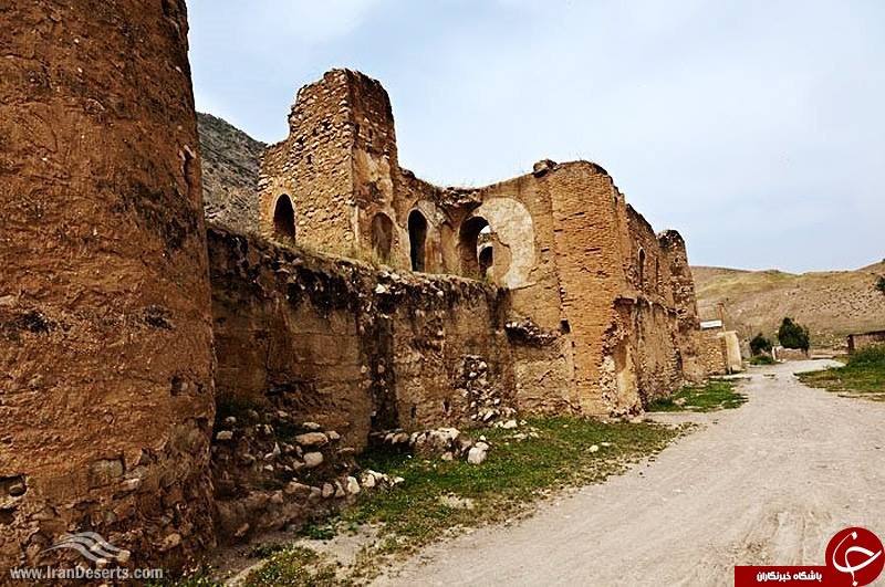 بنایی ۱۵۰ ساله که در حال تخریب+ تصاویر