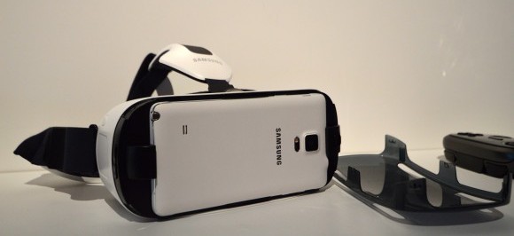 گلکسی s6 از هدست مجازی Gear VR پشتیبانی خواهد کرد