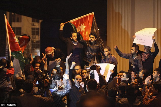اردنی&lrm;ها سوزاندن 