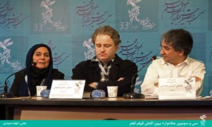 باید از فیلم های دفاع مقدسی حمایت کنیم