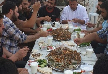 نگاهی به زندگی به سبک خوشگذران‌ها