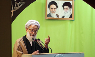نامه رهبر انقلاب به جوانان غربی، یک تذکر بود/ نمایش اوج وحشی&zwnj;گری داعشی&zwnj;ها با سوزاندن خلبان اردنی