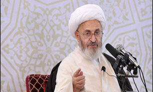 انتقاد تند آیت&zwnj;الله سبحانی از وزیر فرهنگ و ارشاد/ آقای وزیر! تو اهل فتوا هستی؟ استغفار کن