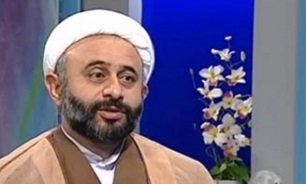 اگر دیدید که دنیایتان مضطرب است بدانید که دین داریتان خراب است