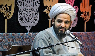 این انقلاب به خاطر امام حسین(ع) روئین تن است