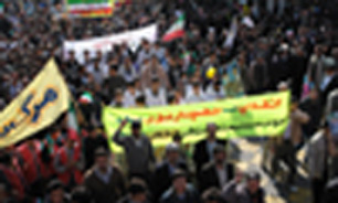 خروش کاشانی ها و تجدید بیعت با شهدا در 22 بهمن حماسه ای ماندگار آفرید