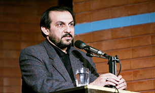 جشنواره سی و سوم متبرک به نام پیامبر اعظم(ص) بود / ناملایمات را برای برقراری آرامش در سینما به جان خریدیم