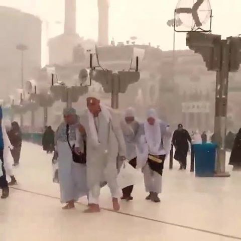 بارش برف در مکه+ عکس