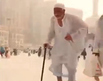 بارش برف در مکه+ عکس