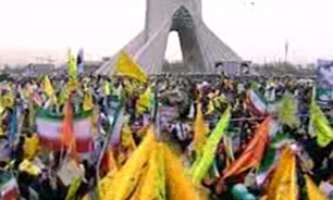 مشت‌های گره کرده، گزینه روی میز ایران + فیلم