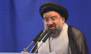 نگاه قرآن درباره بیگانگان، مقابله به مثل است/ قدردانی از صدا و سیما بابت مستندهای پخش شده در ایام&zwnj;الله دهه فجر/ 22بهمن، بیعت مردم با ولی&zwnj;فقیه و آرمان شهیدان