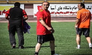سلام دوباره به لیگ برتر یا ادامه تیره‌روزی‌های پرسپولیس؟
