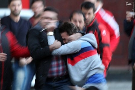 زد و خورد بازیکن پرسپولیس با یک خبرنگار + تصاویر