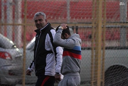 زد و خورد بازیکن پرسپولیس با یک خبرنگار + تصاویر