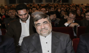 گزارشات نادرست موجب نگرانی مراجع و علما شده است/تک خوانی بانوان به هیچ وجه مجوز نمی گیرد
